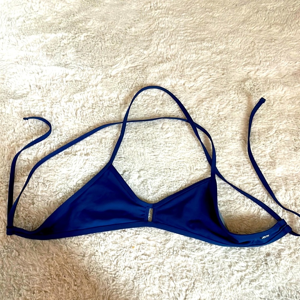 Jolyn top